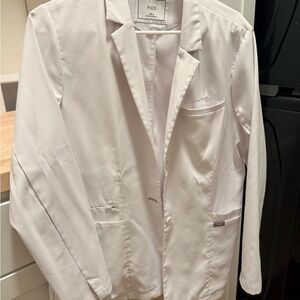 FIGS Women's White Coat